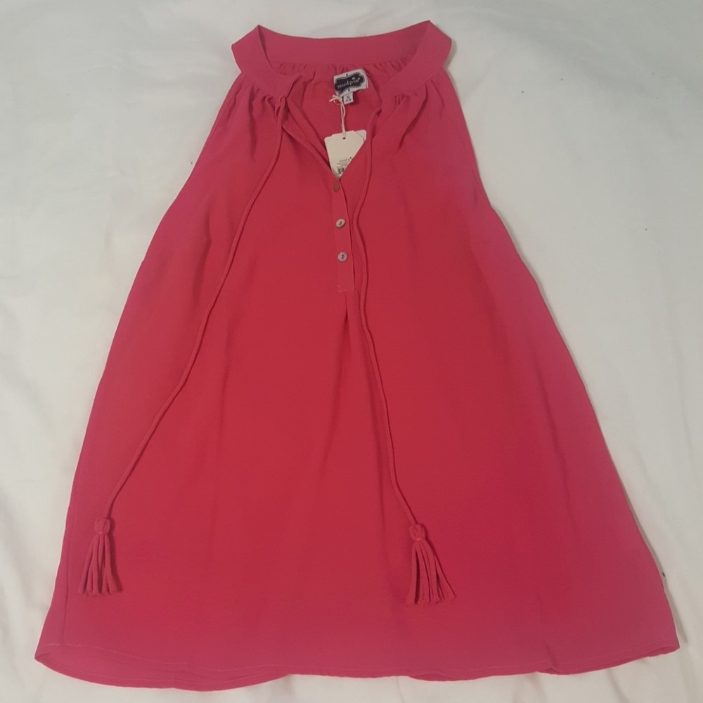 Sleeveless top